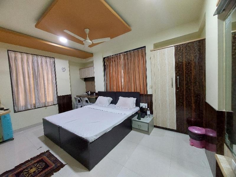 Super Hotel O Happy Homely Stay Near Pune Airport Khadki Buitenkant foto