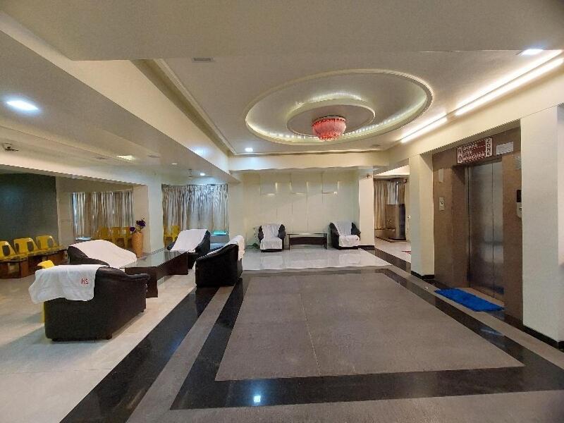 Super Hotel O Happy Homely Stay Near Pune Airport Khadki Buitenkant foto