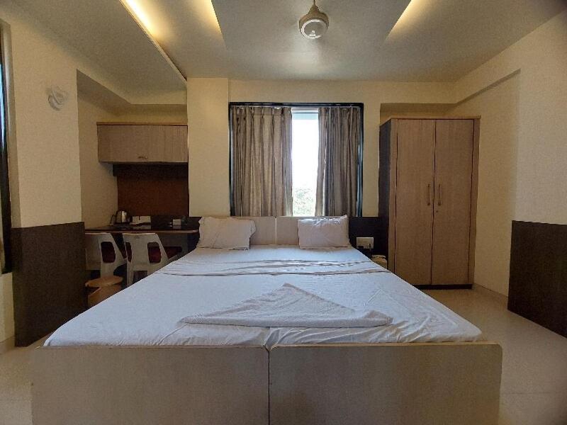 Super Hotel O Happy Homely Stay Near Pune Airport Khadki Buitenkant foto